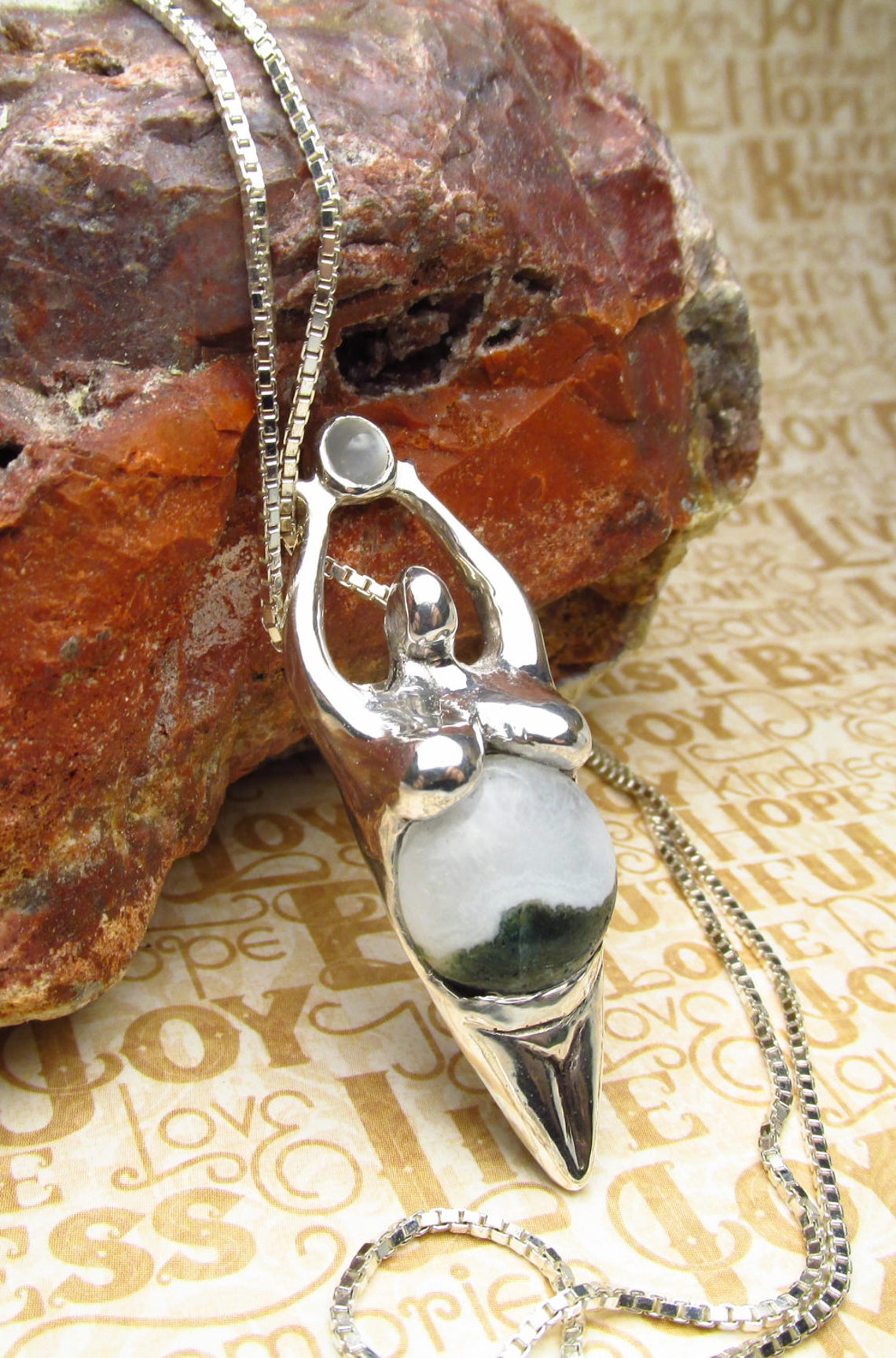 Sterling Silver Earth Goddess Pendant agate
